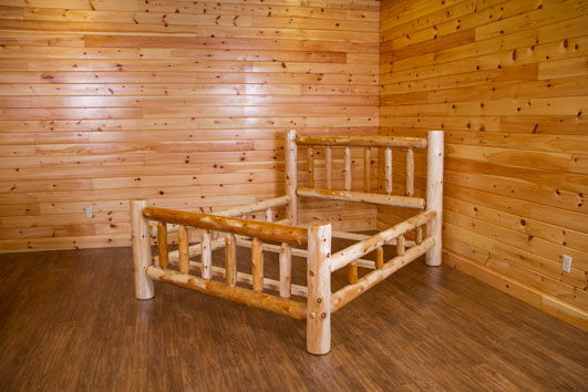 Canopy Bedroom Suite